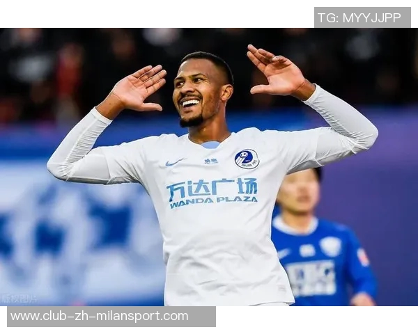 新援官宣伊兰杜斯特正式加盟球队成为28483号会员