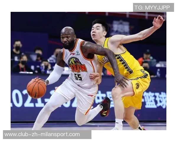 狄龙琼斯三双表现耀眼却无力救主球队失利26分12板10助成空砍英雄